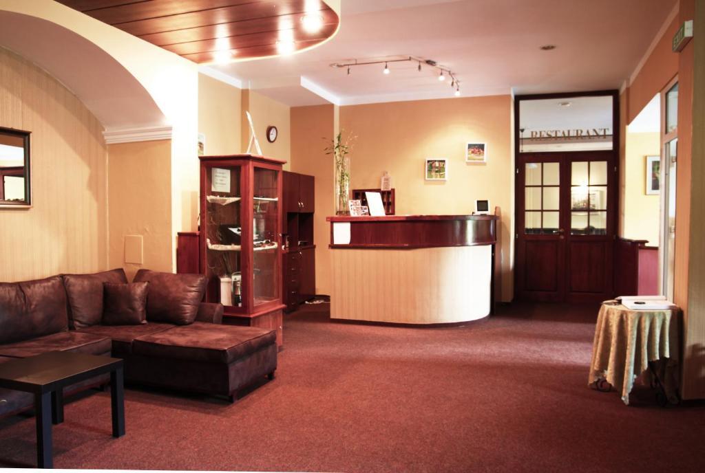 Hotel Tatry Татранська Ломниця Екстер'єр фото